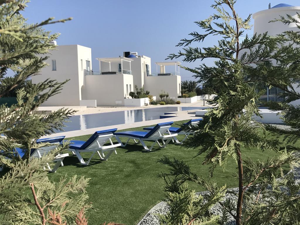 Wavebreeze Villas Paphos 外观 照片