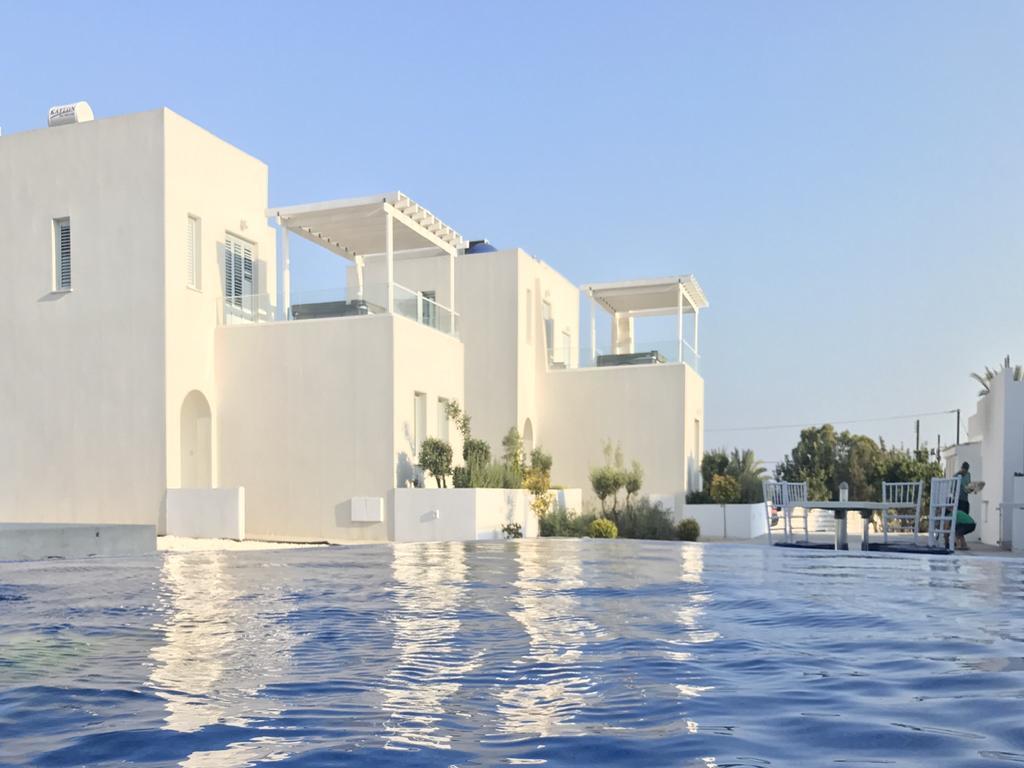 Wavebreeze Villas Paphos 外观 照片