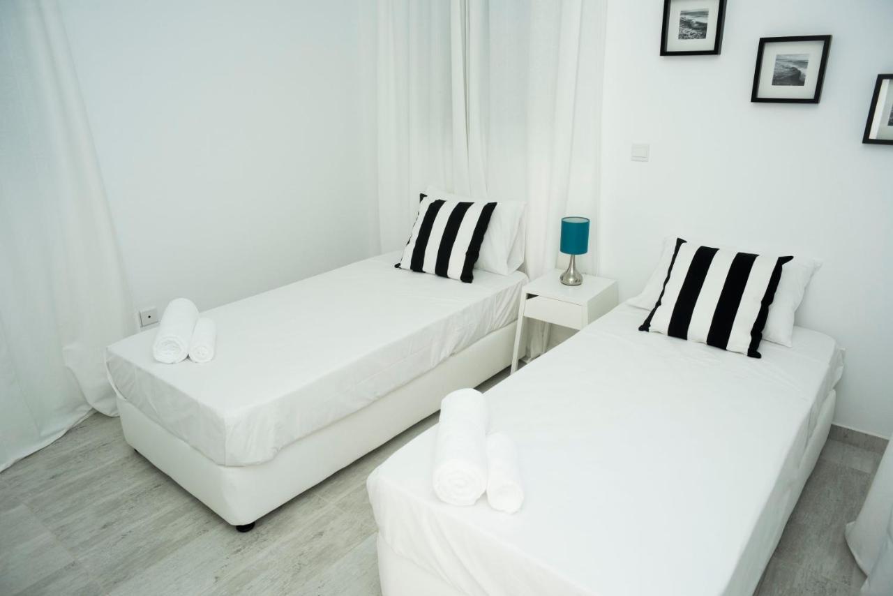 Wavebreeze Villas Paphos 外观 照片